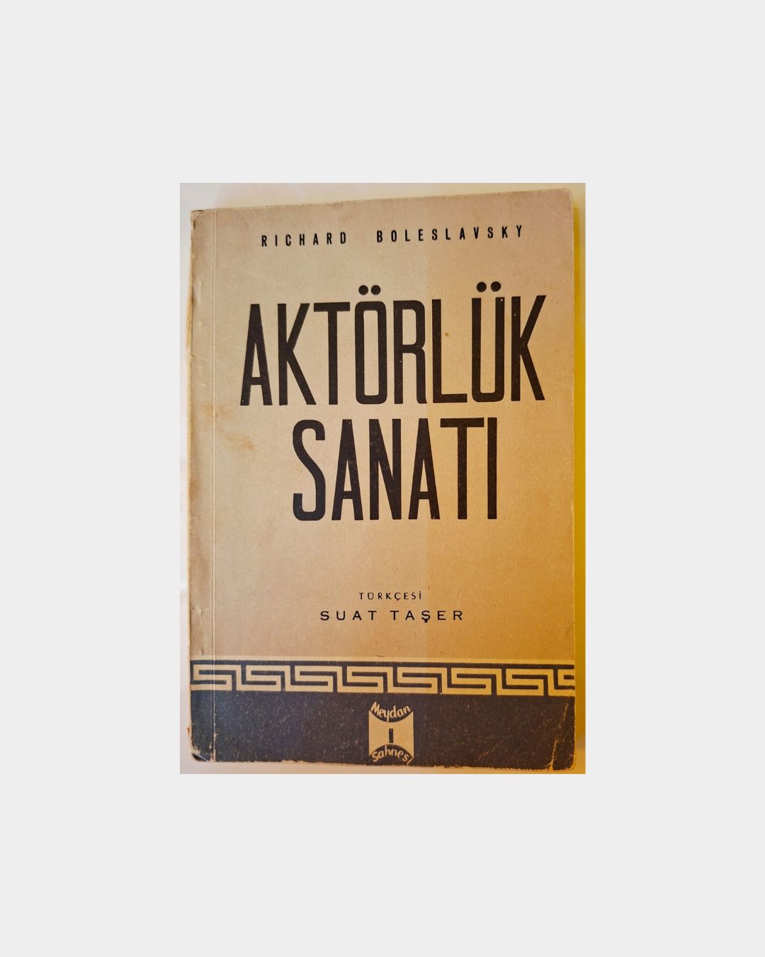 5943355b-027c-46e8-b5f8-1f7a49deefcd Aktörlük Sanatı (1962 Basım) - Görsel 1